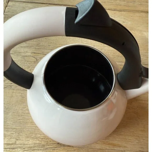 Le Creuset  Enamel On Steel Oolong Tea Kettle w/o Max Line 1.6 qt Shell Pink NEW - Picture 8 of 13